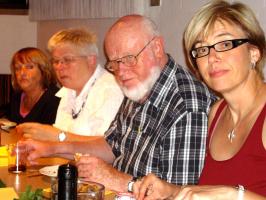 Stimmen bunt gemischt
