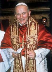Johannes Paul II. am 16. Oktober 1978 im Papstgewand. Wichtig war ihm nicht Pomp, sondern die Kontaktaufnahme zu den einfachen Menschen.