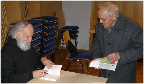 P. Dr. Anselm Gr�n und Josef R�ckschloss