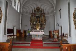 Sicht auf den Altarraum