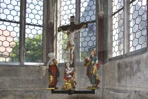 Kreuzigungsgruppe 1628 früher im Kreuzaltar der Heilig Grabkapelle