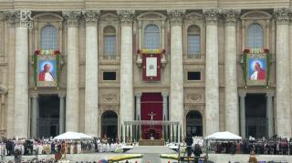Heiligsprechung zweier Päpste am 27.April 2014: Johannes XXIII und Johannes Paul II