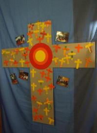 Fastenkreuz des Kindergarten St. Theresia Adelsdorf-Aisch