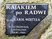 Niedalino, Erinnerung an eine Kajakfahrt von Bischof Woityla auf der Radwi