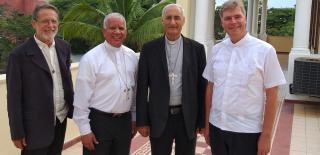 Besuch in der apost. Nuntiatur in Santo Domingo bei Nuntius Bader