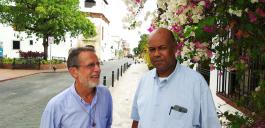 Kurt Faulhaber und José Luis Hernandez in der Altstadt von Santo Domingo